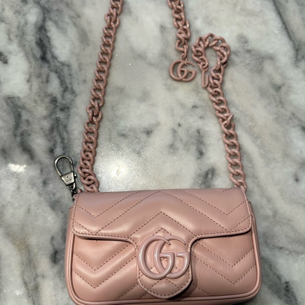 Gucci Pink Chevron Quilted Leather Crossbody Bag - Picture 2 of 11
